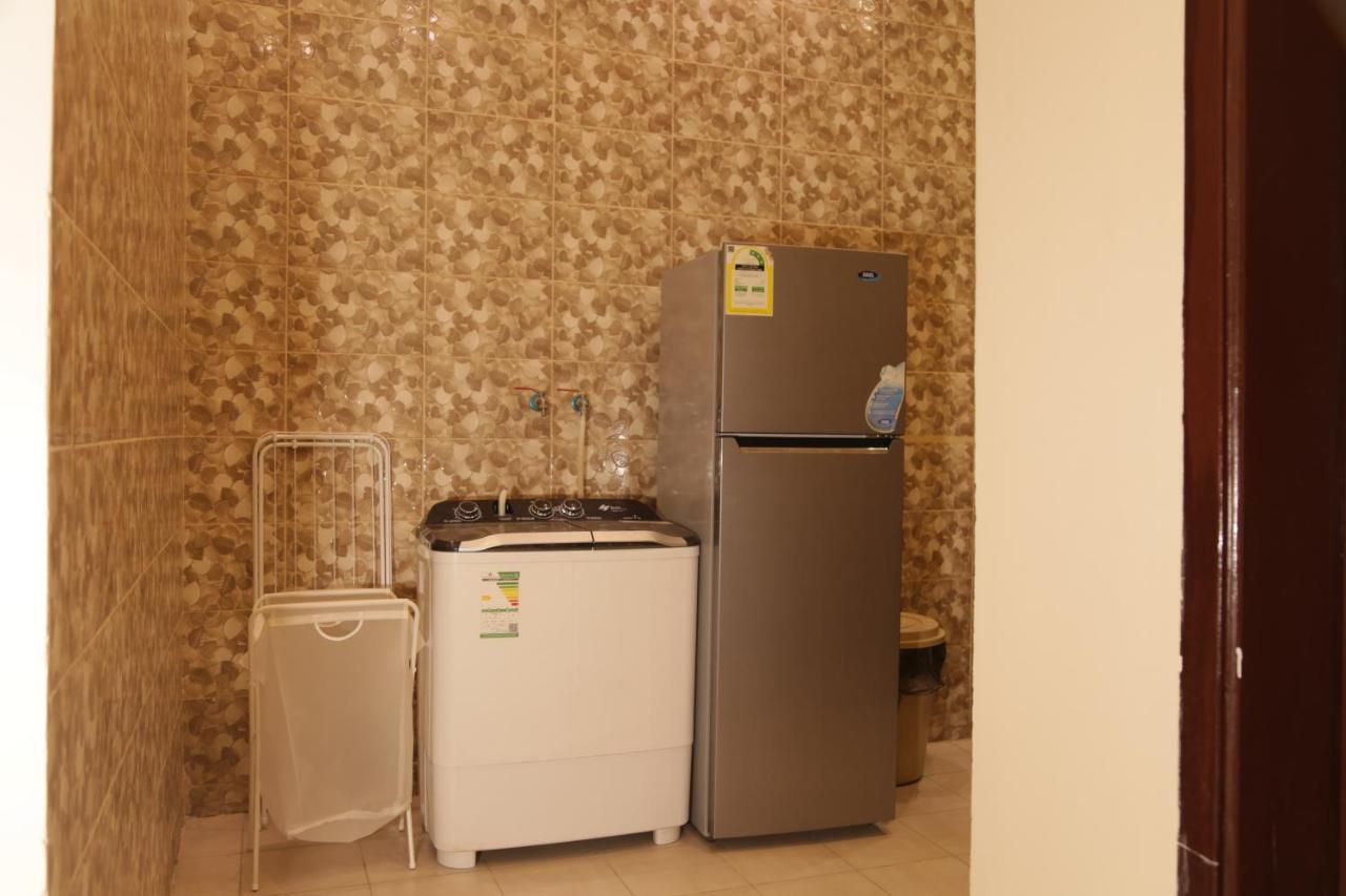 Spacious Apartments At Basla St 3 Mins From King Fahd Stadium Rijád Kültér fotó