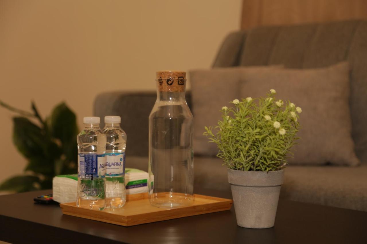Spacious Apartments At Basla St 3 Mins From King Fahd Stadium Rijád Kültér fotó