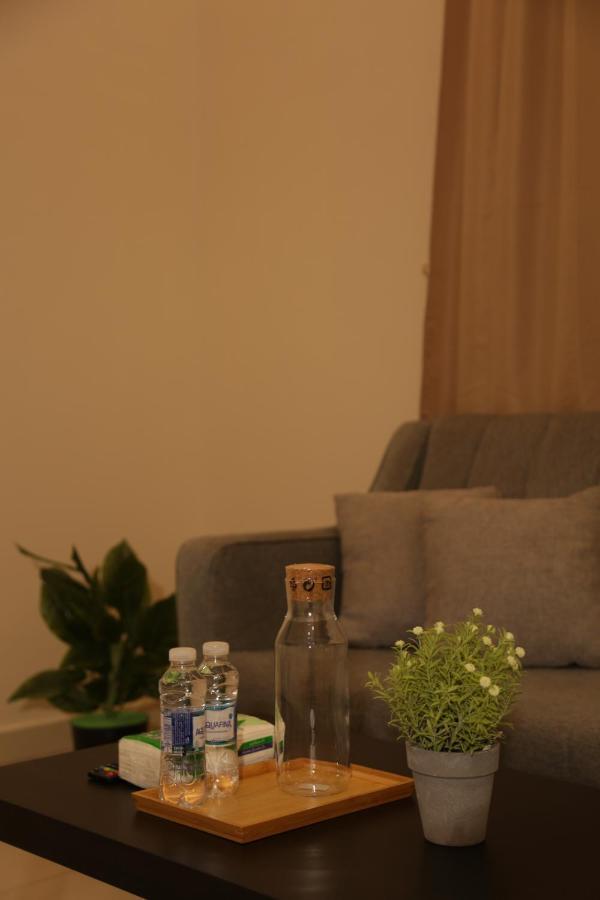 Spacious Apartments At Basla St 3 Mins From King Fahd Stadium Rijád Kültér fotó